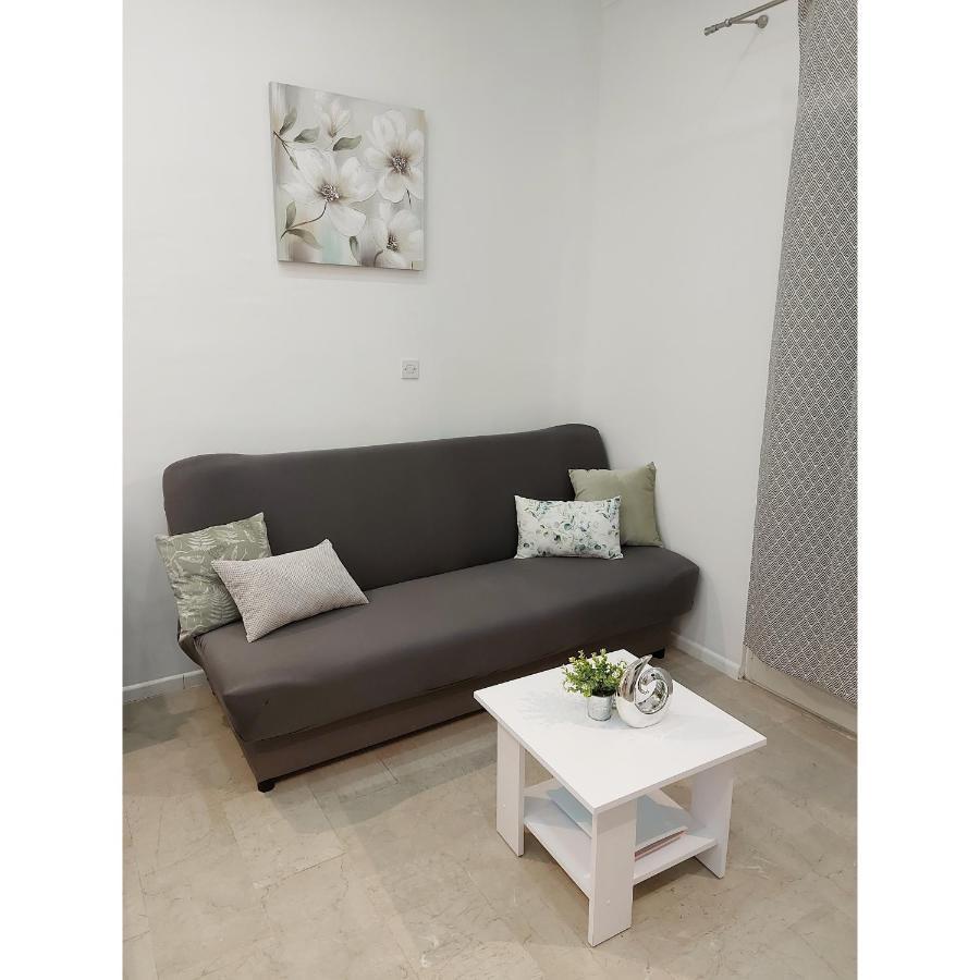 Studio Apartment Lee Split Exterior foto
